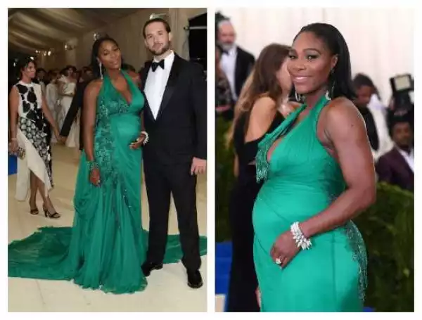 Serena Williams shows off growing baby bump with fiancé at Met Gala 2017 (photo)
